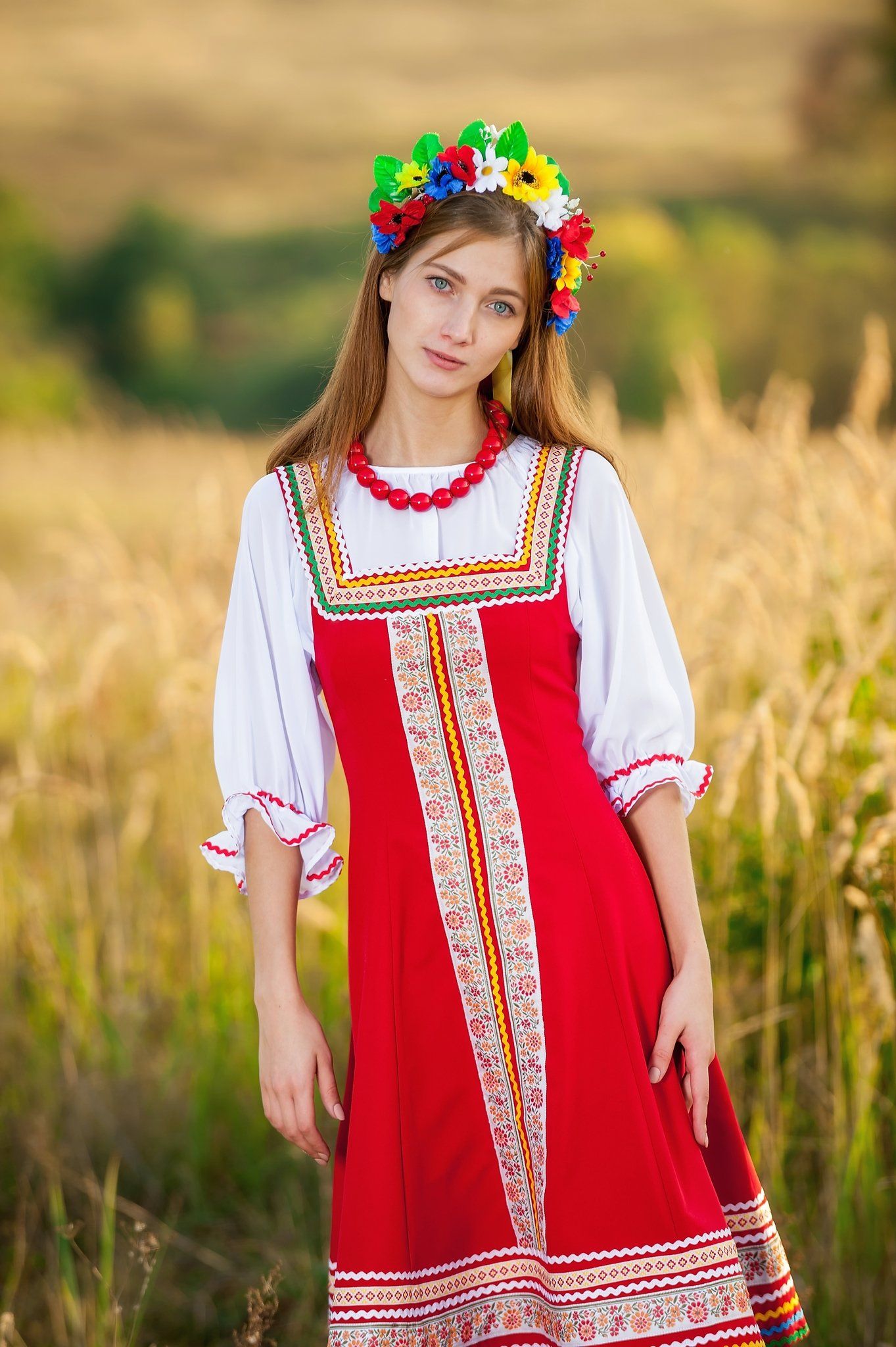 Women in Slavic costumes in Jinjiang